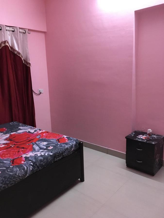 Galaxy Apartment Mumbai Exterior photo