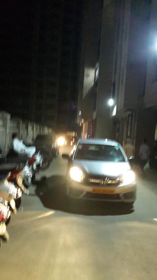 Galaxy Apartment Mumbai Exterior photo