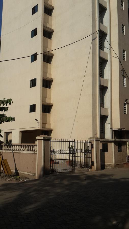 Galaxy Apartment Mumbai Exterior photo